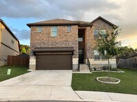 Building Photo - Nestled in the highly sought-after Scenic ...