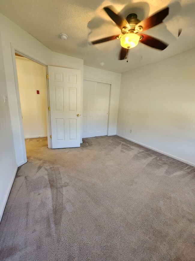 Building Photo - 276 Weatherford Way