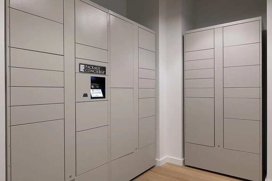 Building Photo - 9 Medford St