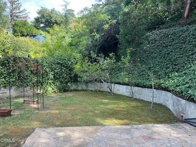 Building Photo - 5414 Palm Dr