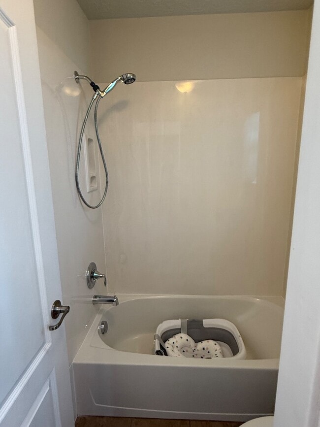 Building Photo - 12023 Pocono Rd SE