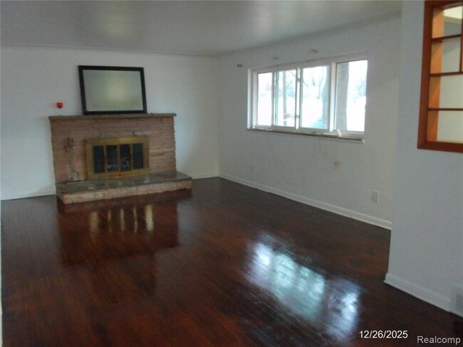 Building Photo - 4656 Toepfer Rd