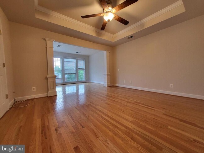 Building Photo - 9280 Laurel Ridge Crossing Rd