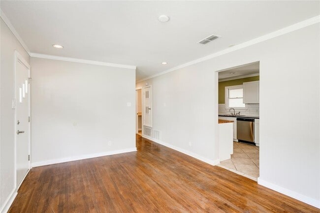 Building Photo - 8314 Polar Dr