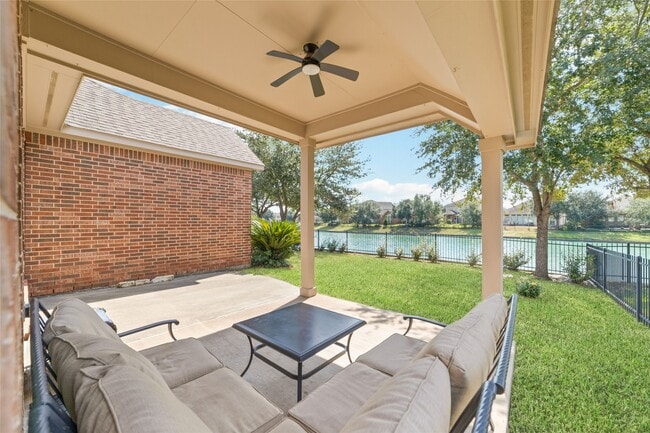 Building Photo - 26219 Mercy Moss Ln