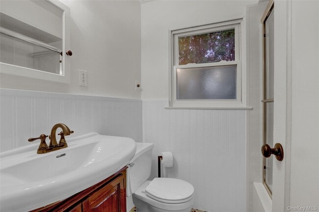 Building Photo - 330 Harvard Rd