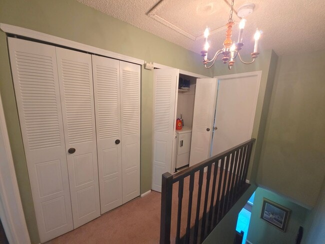 Building Photo - 120 Pear Tree Ln