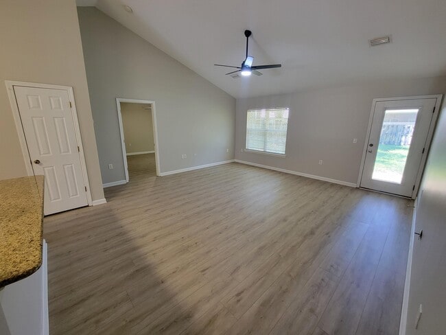 Building Photo - 7288 Mossy Oaks Ct