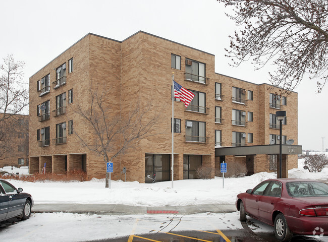 Building Photo - Franklyn Park Apartments