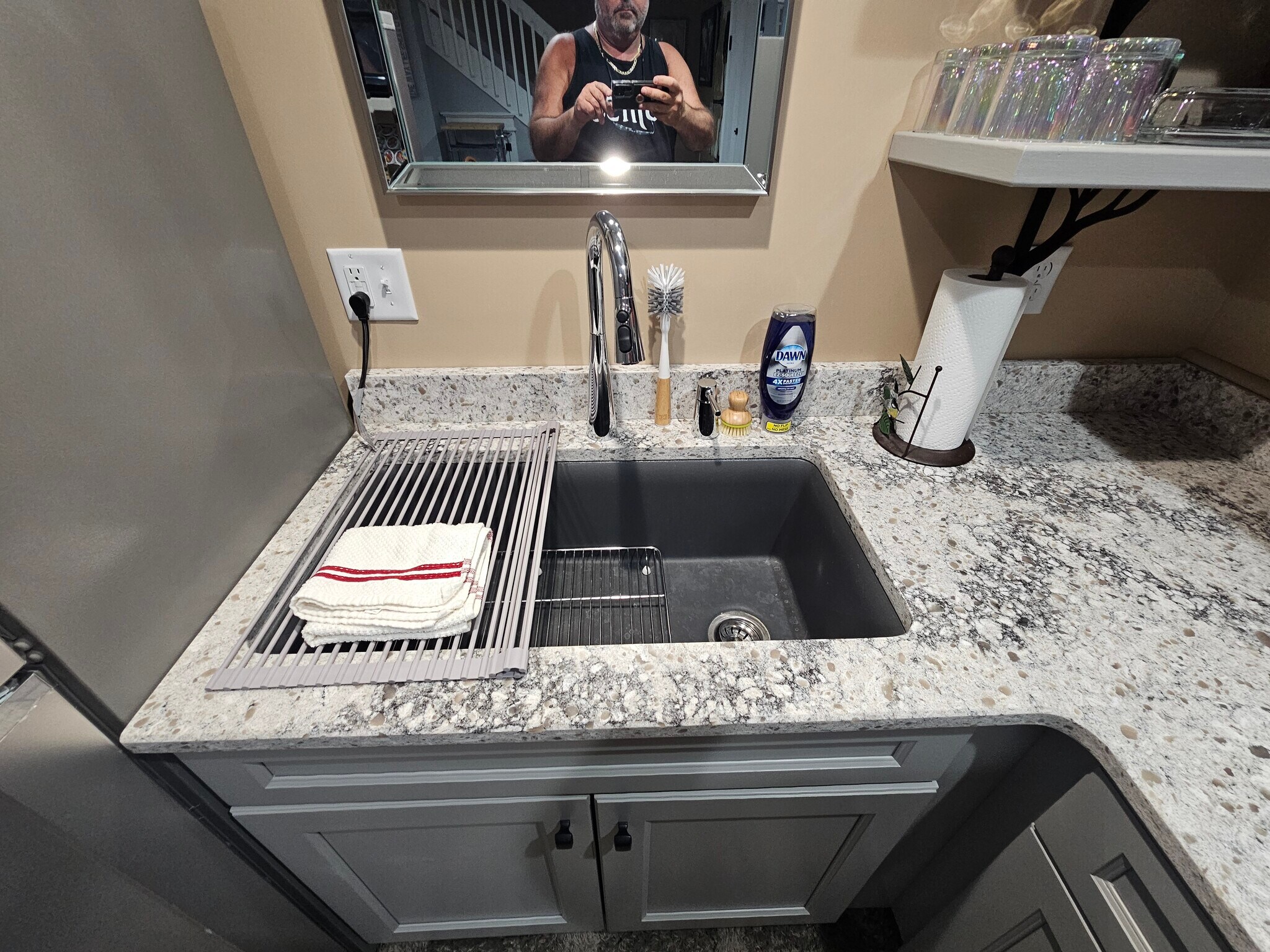 Building Photo - 435 High St