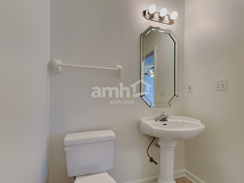 Building Photo - 2604 Wood Sage Cv