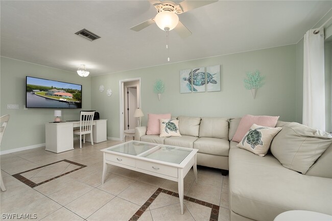 Building Photo - 12088 Boat Shell Dr
