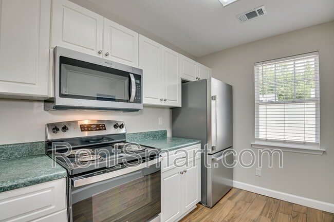 Building Photo - 4686 Brookwood Ln