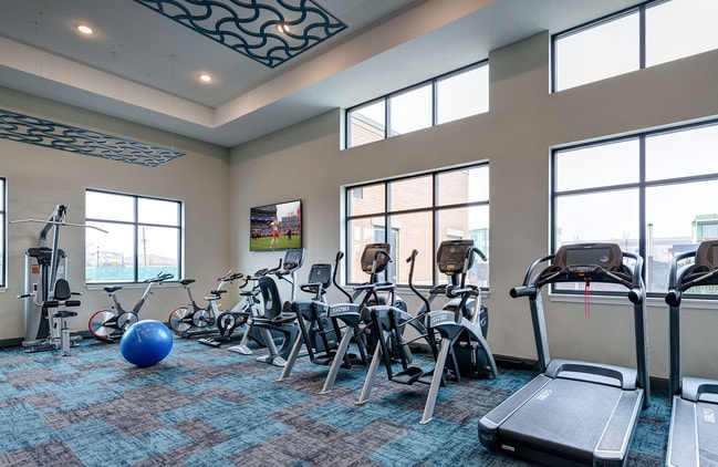 Building Photo - 2520 Watermark Terrace