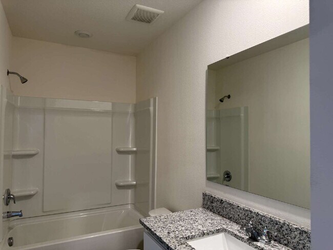 Building Photo - 2188 Tay Wes Dr