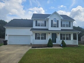 Building Photo - NEW LISTING!!!!!