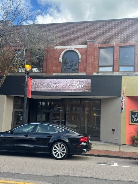 Primary Photo - 25 N Washington St
