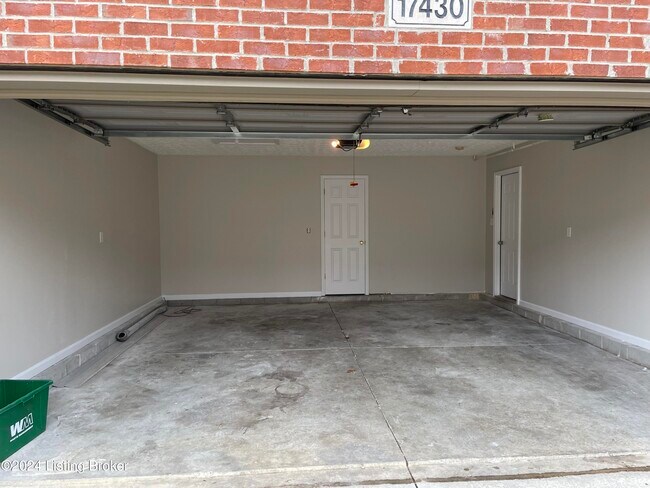 Building Photo - 17430 Curry Branch Rd