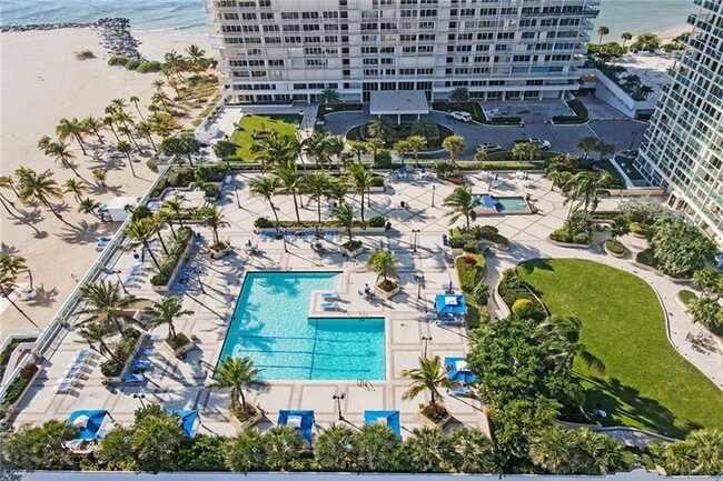 Building Photo - 2100 S Ocean Ln