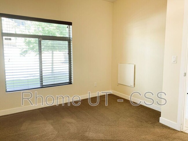 Building Photo - 7534 Coreiano Ln