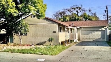 Building Photo - 3 bed 2 bath House with 2-Car Garage -- COMING SOON !!!