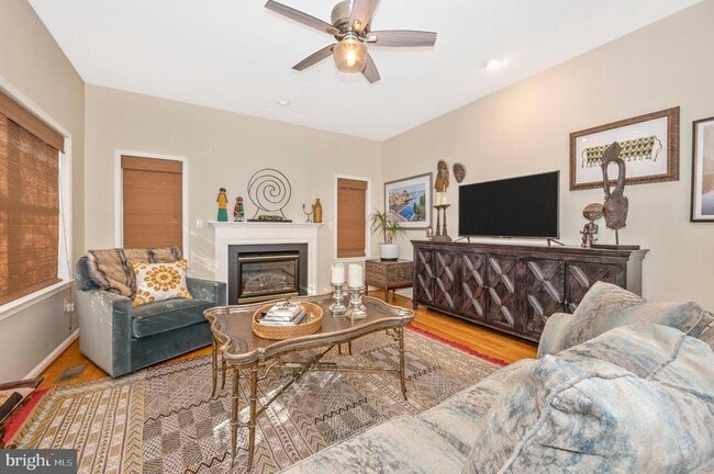 Building Photo - 2575 Bear Den Rd