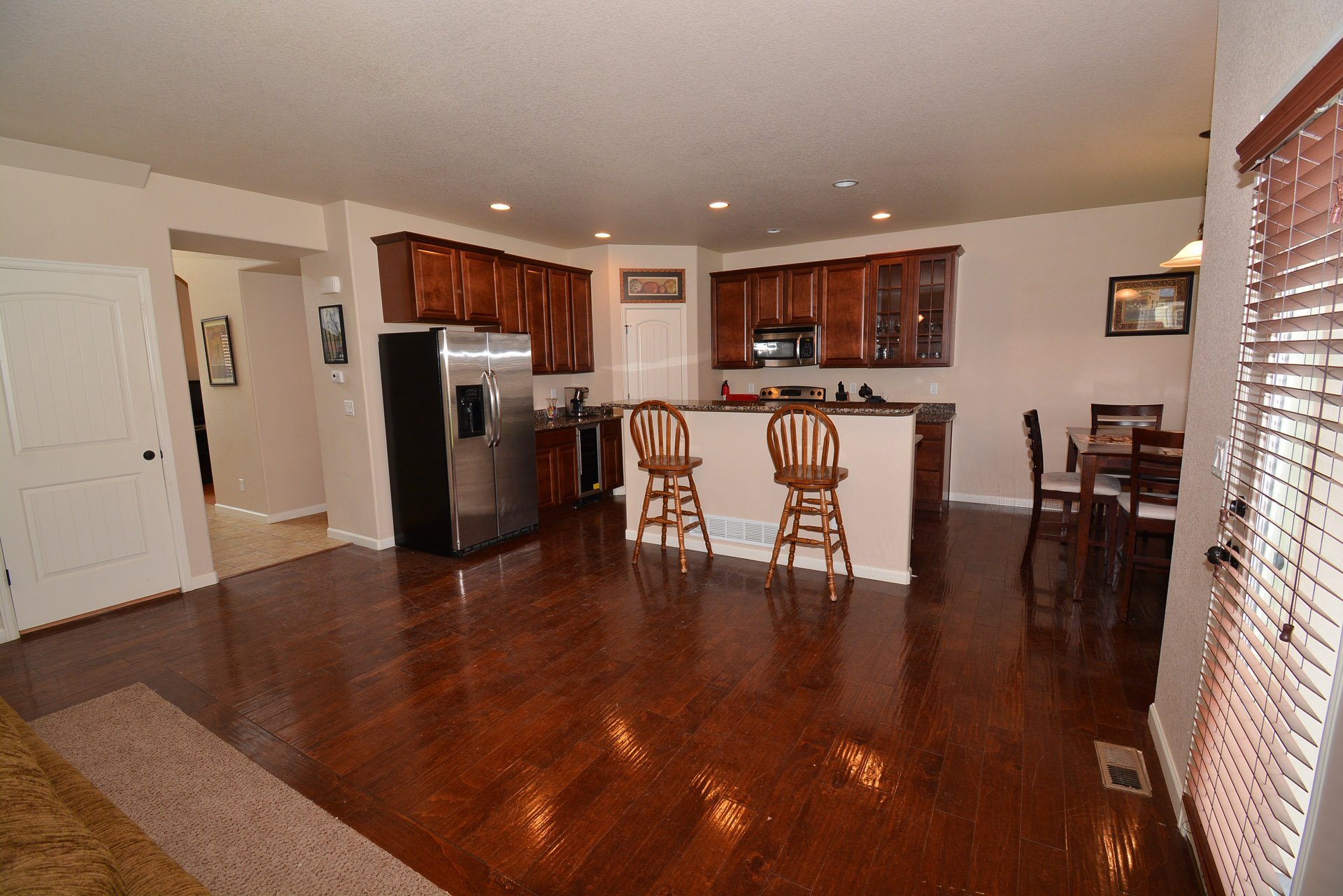 Building Photo - 6661 Alliance Loop