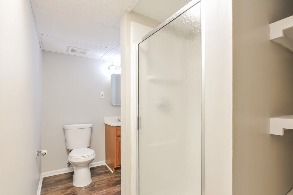 Building Photo - 13 Cricket Ct