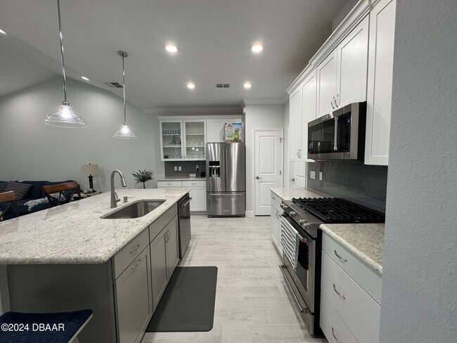 Building Photo - 268 Pop Top Ln