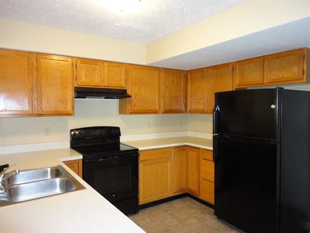 Building Photo - 6055 Polonius Ct