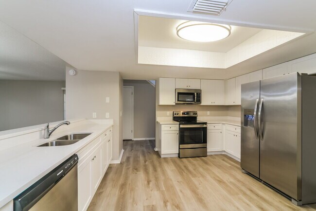 Building Photo - 1056 Saddleback Ridge Rd