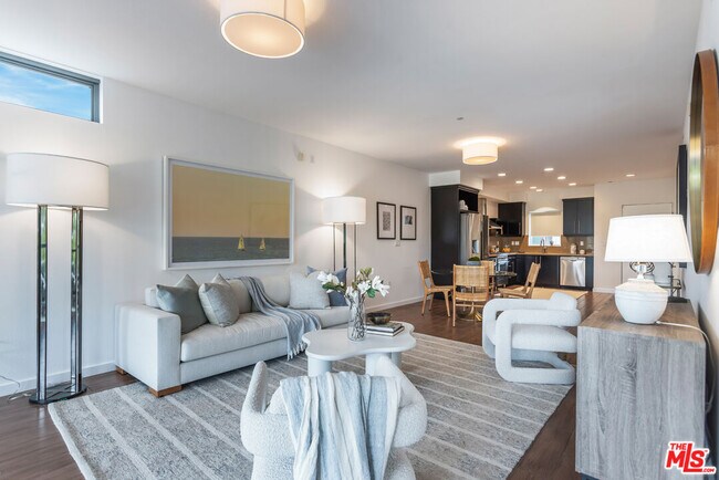 Building Photo - 13045 Pacific Promenade