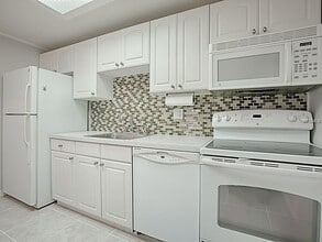 Building Photo - 4073 E Michigan St
