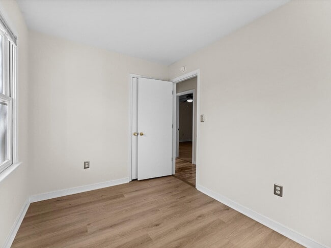 Building Photo - 11330 Bailey Woods Dr