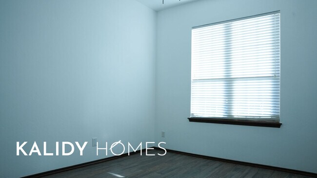 Building Photo - 13049 SW 5th St