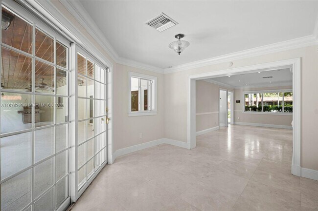 Building Photo - 8260 SW 95th St