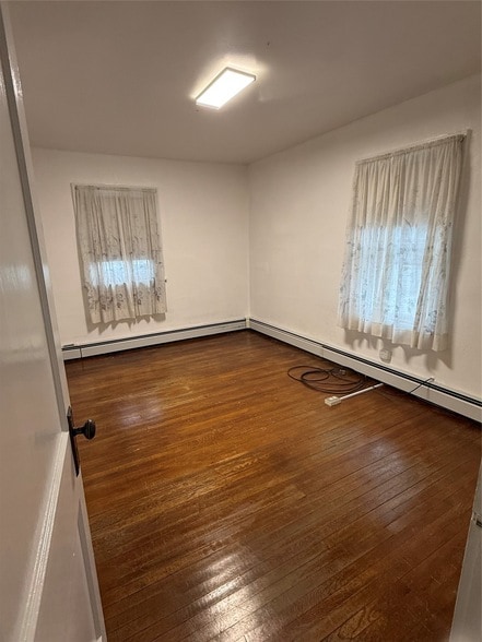 Building Photo - 18 Esther Ave