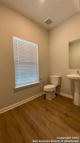 Building Photo - 9310 Bennett Frst