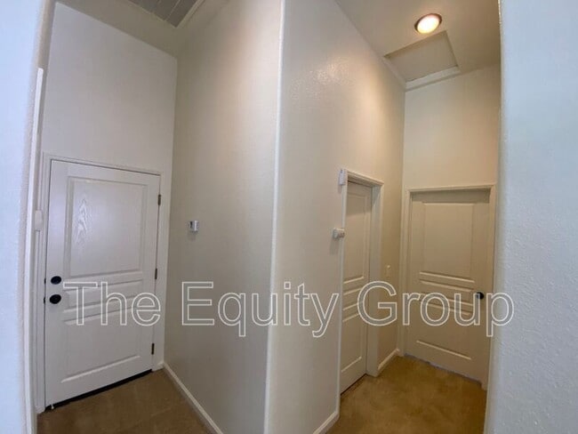 Building Photo - 1158 Dolcetto Ct