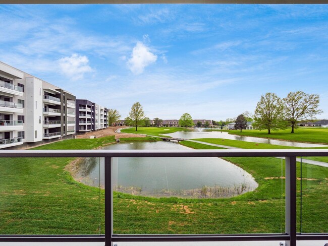 Building Photo - 5211 Highpointe Lakes Dr