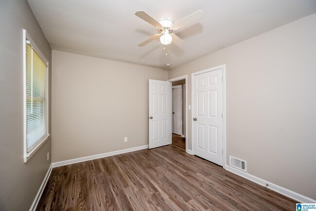 Building Photo - 1112 Kawanda Ln