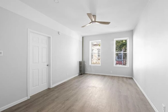 Primary Photo - 315 E 91st St