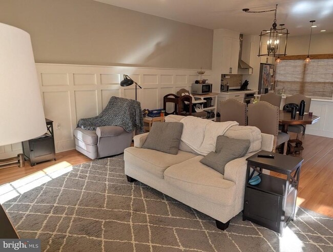 Building Photo - 505 Breckinridge Square SE