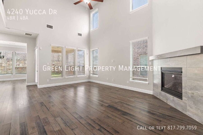 Building Photo - 4240 Yucca Dr