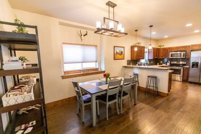 Building Photo - Charming Downtown Retreat: A Unique Blend of Urban Living and Montana Charm in Bozeman