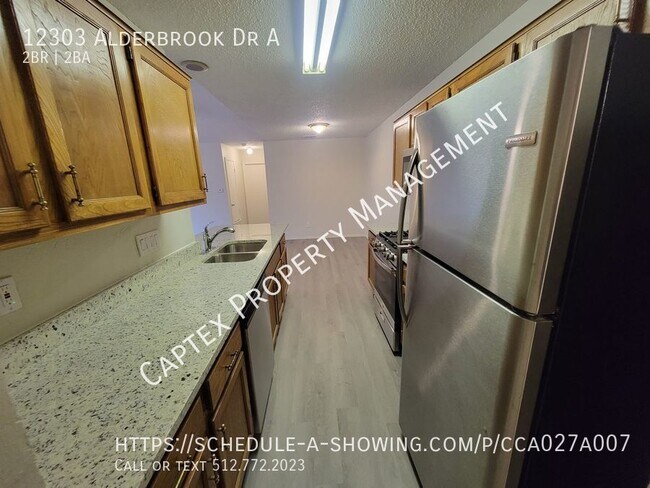 Building Photo - 12303 Alderbrook Dr
