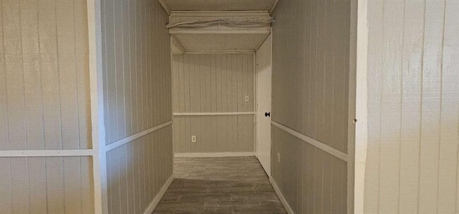 Building Photo - 6131 Rockbridge Rd SW