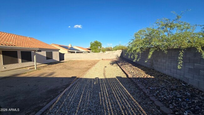 Building Photo - 5153 W Wescott Dr