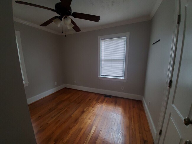Building Photo - 213 Brainerd Ave
