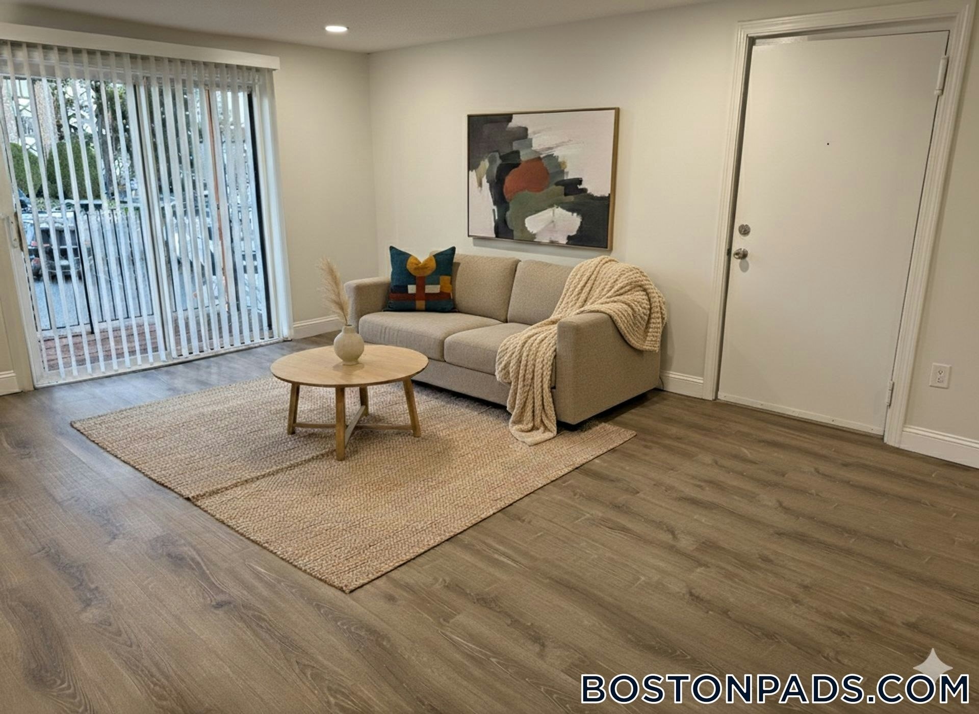 Building Photo - 47 Princeton St